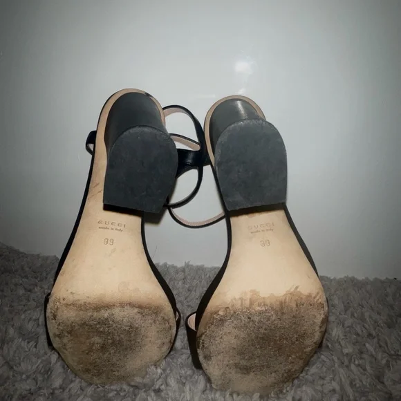 Gucci Sandals - Picture 2 of 3